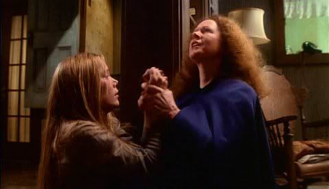 http://i854.photobucket.com/albums/ab101/DirtyGirlMovies/Carrie2.jpg