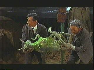 http://i854.photobucket.com/albums/ab101/DirtyGirlMovies/quatermass-pit-a.jpg